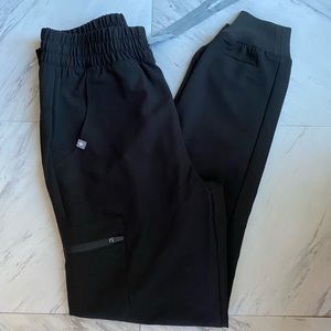 FIGS High Waisted Zamora Jogger Scrub Pants